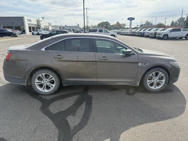 used 2015 Ford Taurus car, priced at $6,000