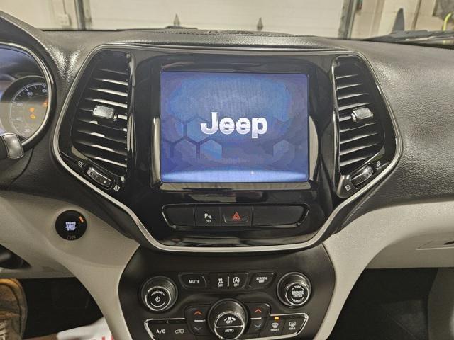 used 2019 Jeep Cherokee car, priced at $17,500