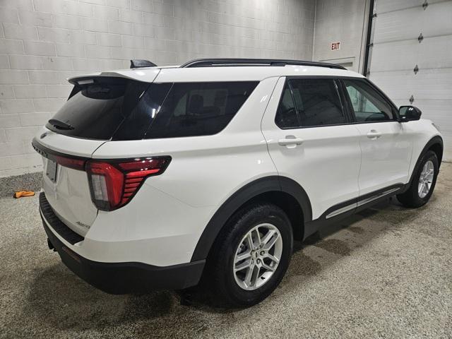 new 2025 Ford Explorer car, priced at $39,935