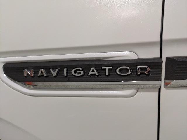 new 2024 Lincoln Navigator car, priced at $89,577