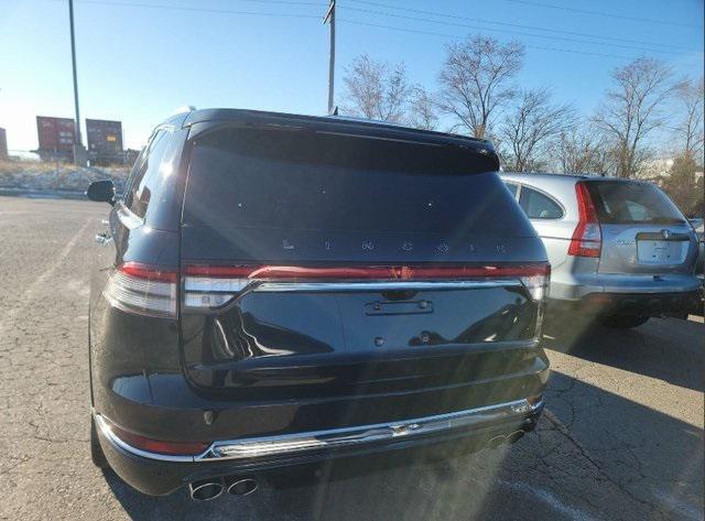 used 2022 Lincoln Aviator car, priced at $44,000