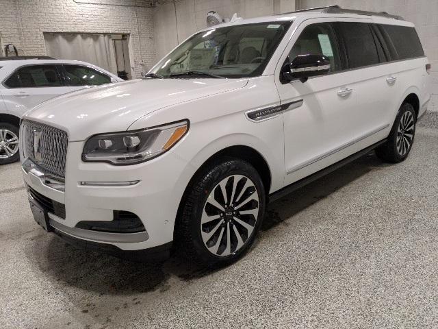 new 2024 Lincoln Navigator car, priced at $96,401