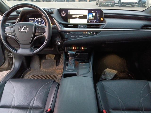 used 2020 Lexus ES 350 car, priced at $31,000