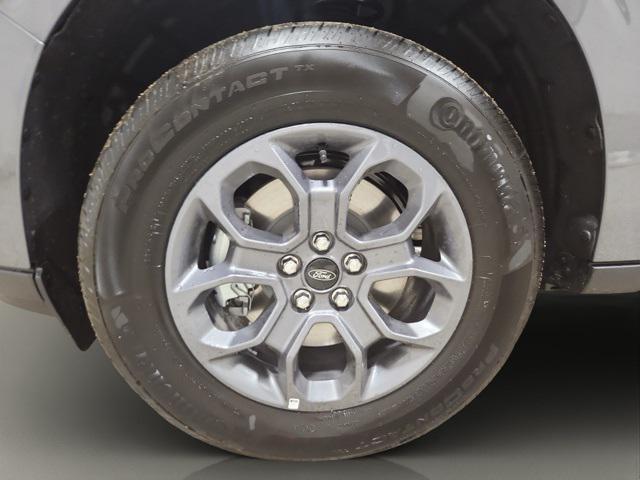 new 2025 Ford Maverick car, priced at $30,472