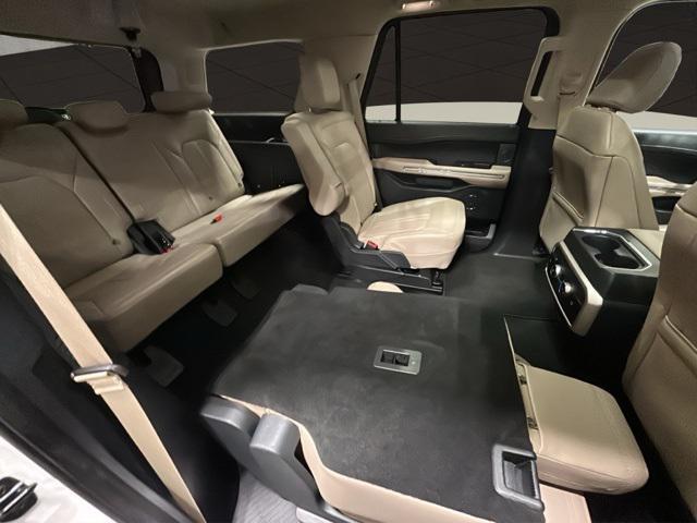 used 2024 Ford Expedition car, priced at $44,000