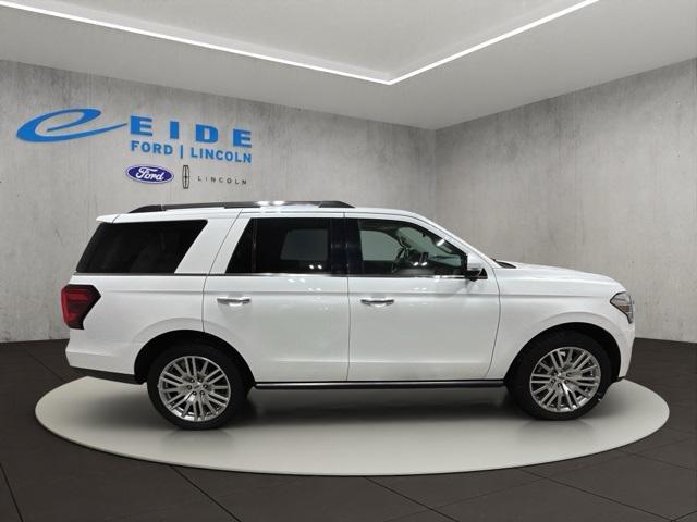 used 2024 Ford Expedition car, priced at $44,000