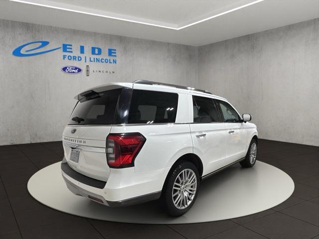 used 2024 Ford Expedition car, priced at $44,000