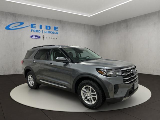new 2025 Ford Explorer car, priced at $40,203