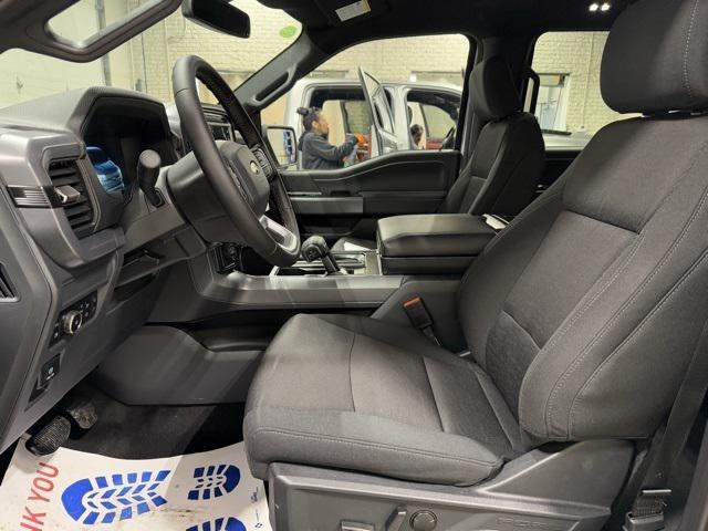new 2025 Ford F-150 car, priced at $52,414