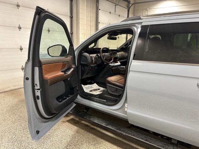 new 2025 Ford Expedition Max car, priced at $87,110