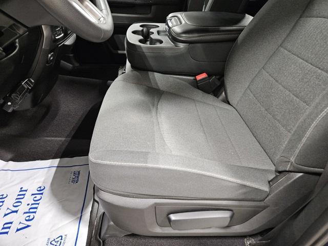 used 2021 Ram 1500 Classic car, priced at $25,000