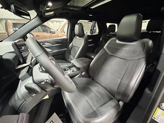 new 2025 Ford Explorer car, priced at $56,274