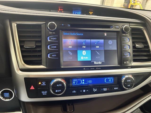 used 2019 Toyota Highlander car, priced at $28,000