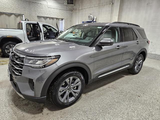 new 2025 Ford Explorer car, priced at $44,560