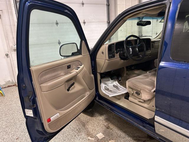 used 2001 GMC Sierra 1500 car, priced at $3,250