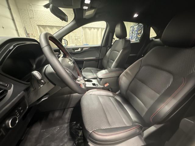 new 2025 Ford Escape car, priced at $31,281