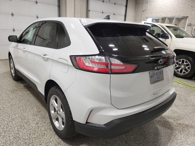 new 2024 Ford Edge car, priced at $32,000