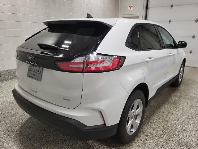 new 2024 Ford Edge car, priced at $32,000