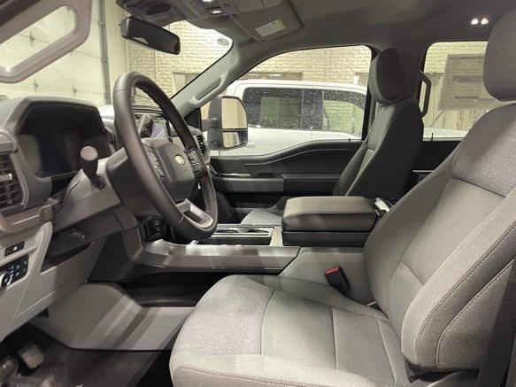 new 2025 Ford F-150 car, priced at $54,386