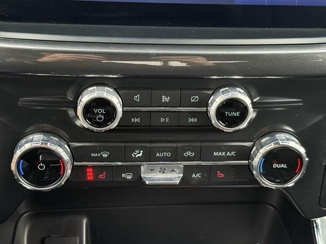 used 2022 Ford F-150 car, priced at $40,000