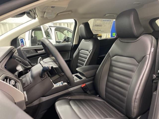 new 2024 Ford Edge car, priced at $37,008