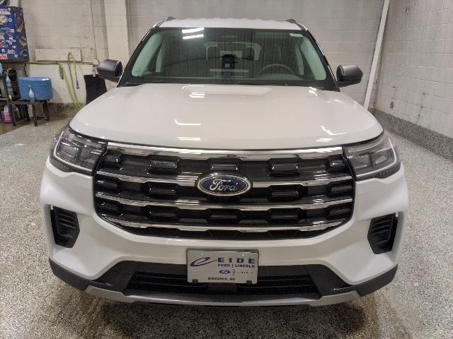 new 2025 Ford Explorer car, priced at $40,776