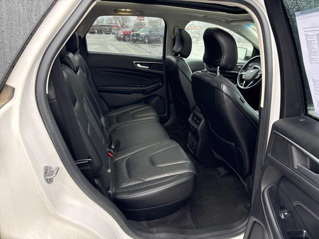 used 2015 Ford Edge car, priced at $14,000