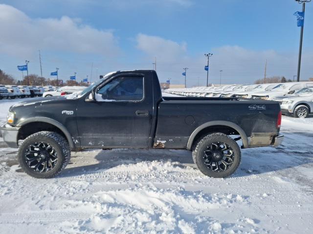 used 1998 Ford F-150 car, priced at $5,000