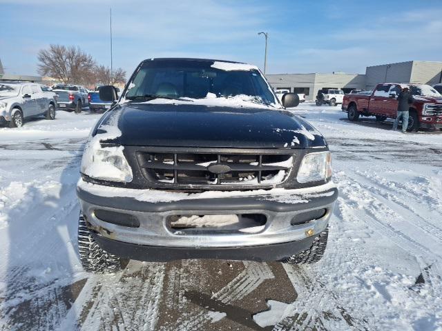 used 1998 Ford F-150 car, priced at $5,000