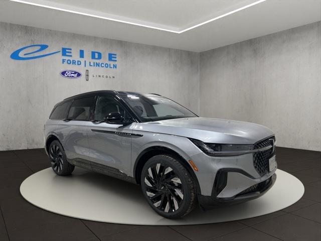 new 2025 Lincoln Nautilus car, priced at $69,061