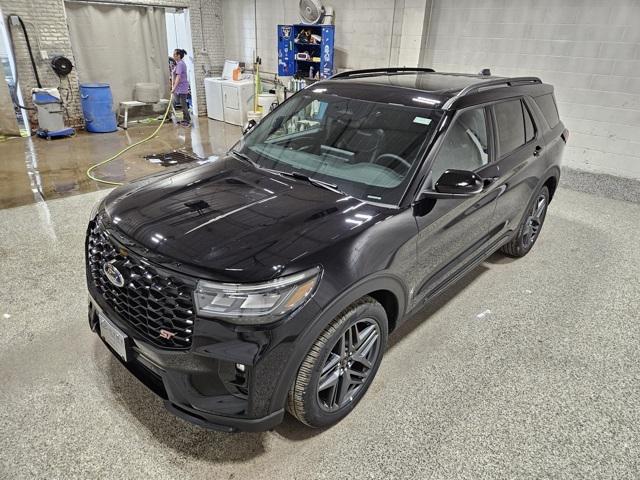 new 2025 Ford Explorer car, priced at $55,335