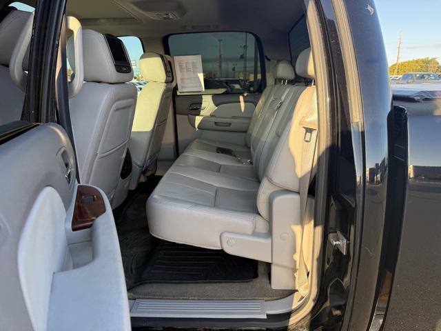 used 2014 GMC Sierra 2500 car, priced at $24,500