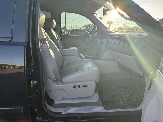 used 2014 GMC Sierra 2500 car, priced at $24,500