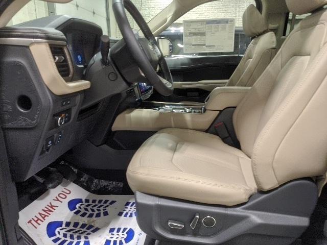 new 2024 Ford Expedition car, priced at $75,085