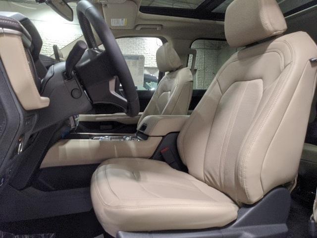 new 2024 Ford Expedition car, priced at $75,085