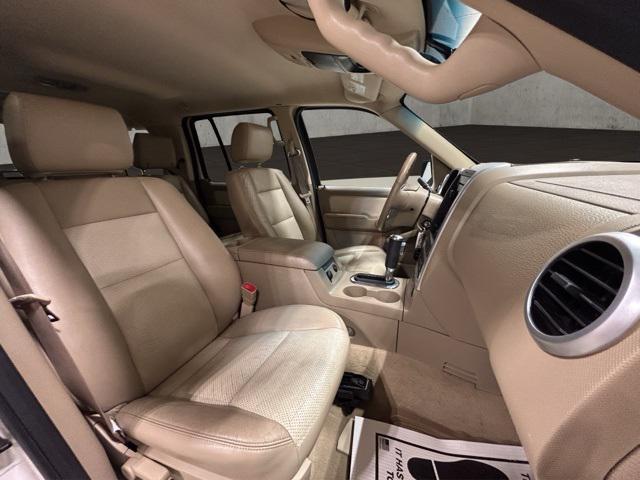 used 2007 Mercury Mountaineer car, priced at $6,000