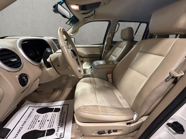 used 2007 Mercury Mountaineer car, priced at $6,000