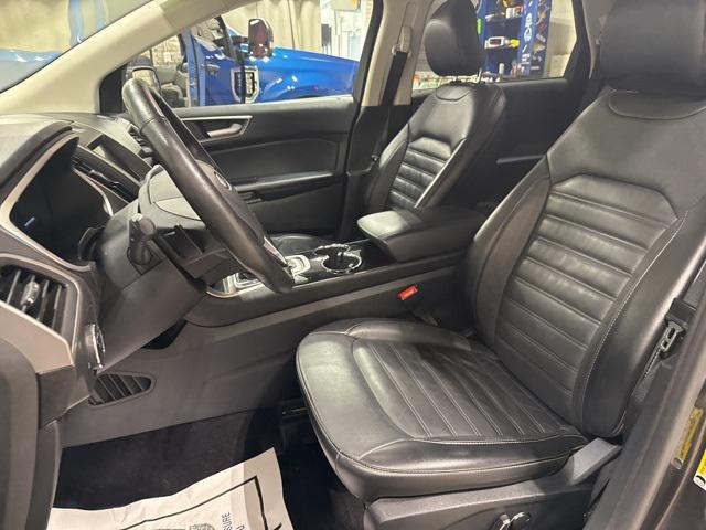used 2016 Ford Edge car, priced at $14,000