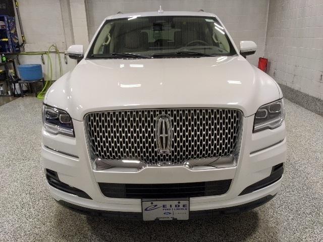 new 2024 Lincoln Navigator car, priced at $107,045