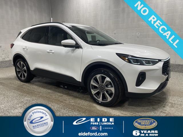 new 2025 Ford Escape car, priced at $35,699