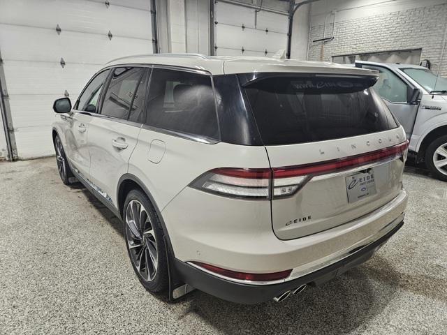 used 2020 Lincoln Aviator car, priced at $30,000