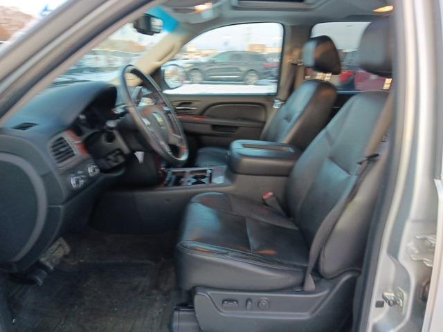 used 2010 Chevrolet Avalanche car, priced at $16,000