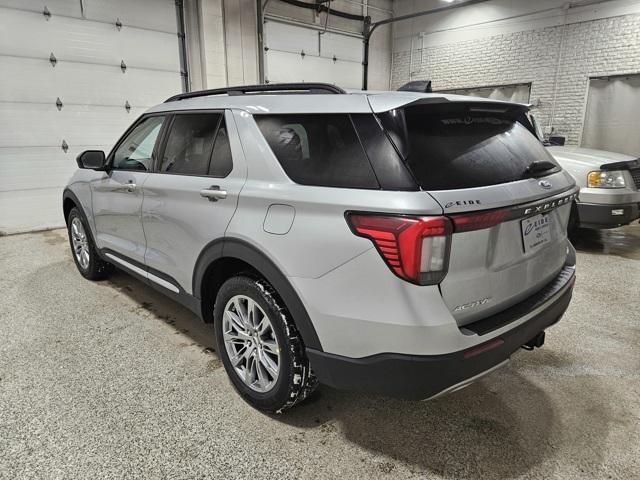 new 2025 Ford Explorer car, priced at $44,350