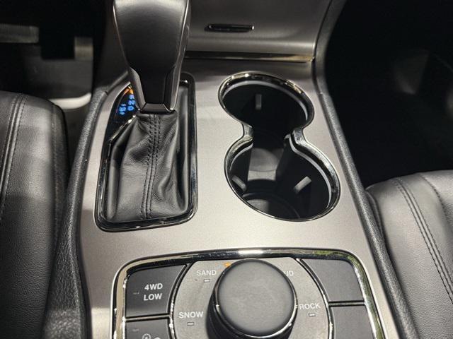 used 2020 Jeep Grand Cherokee car, priced at $29,000