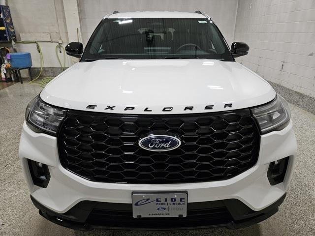 new 2025 Ford Explorer car, priced at $49,285