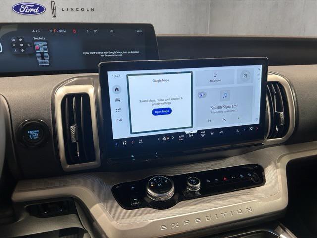 new 2025 Ford Expedition Max car, priced at $71,415
