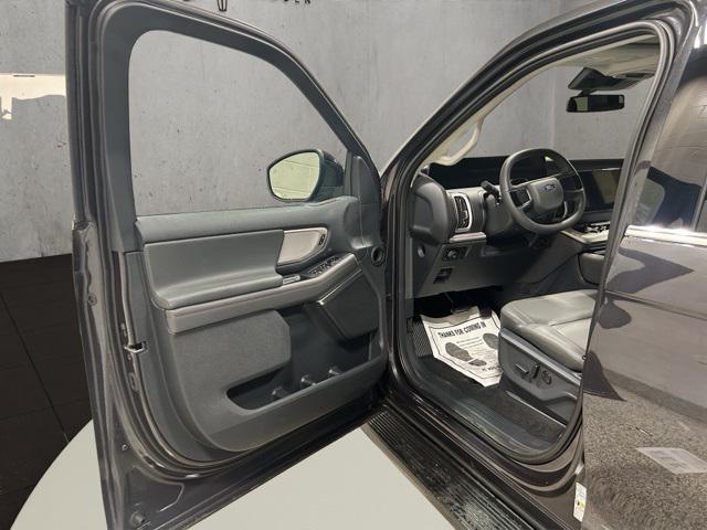 new 2025 Ford Expedition Max car, priced at $71,415
