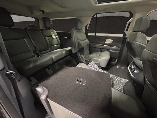 new 2025 Ford Expedition Max car, priced at $71,415