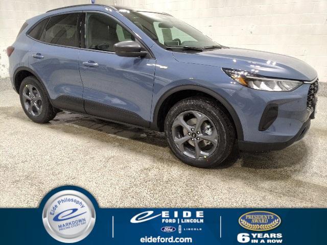 new 2025 Ford Escape car, priced at $33,132