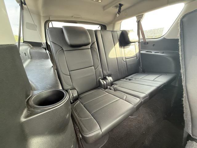used 2016 Chevrolet Suburban car, priced at $18,000